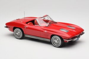 Chevrolet Corvette C2 Sting Ray Cabriolet Riverside Red Norev 1:18 189056 Métal Moulé — image 4 sur 6