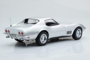 Chevrolet Corvette C3 Argent Norev 1:18 189032 Métal Moulé — image 2 sur 6