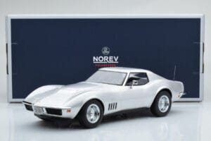 Chevrolet Corvette C3 Argent Norev 1:18 189032 Métal Moulé — image 6 sur 6