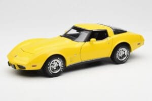 Chevrolet Corvette C3 Jaune UT Models 1:18 21074 Métal Moulé