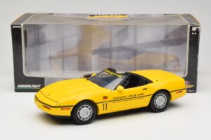 Chevrolet Corvette C4 Indianapolis 500 Pace Car Jaune Greenlight 1:18 11801-06 Métal Moulé — image 8 sur 8