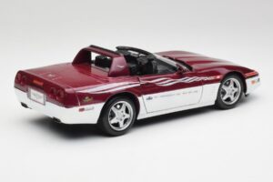 Chevrolet Corvette C4 Indy 500 Pace Car Maisto 1:18 56011 Métal Moulé — image 3 sur 8