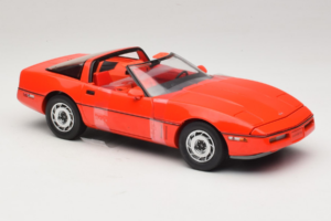 Chevrolet Corvette C4 Larry Sellers Big Lebowski Movie Car GreenLight 1:18 13533 Métal Moulé — image 4 sur 6