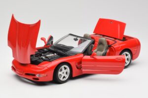 Chevrolet Corvette C5 Cabriolet Rouge Bburago 1:18 3076 Métal Moulé — image 2 sur 8