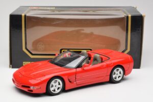 Chevrolet Corvette C5 Cabriolet Rouge Bburago 1:18 3076 Métal Moulé — image 8 sur 8