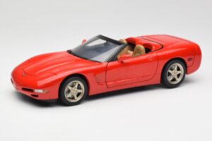 Chevrolet Corvette C5 Cabriolet Rouge UT Models 1:18 21006 Métal Moulé