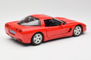 Chevrolet Corvette C5 Rouge Bburago 1:18 3066 Métal Moulé — image 3 sur 8
