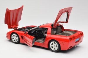 Chevrolet Corvette C5 Rouge Bburago 1:18 3066 Métal Moulé — image 5 sur 8
