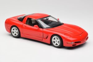 Chevrolet Corvette C5 Rouge Bburago 1:18 3066 Métal Moulé — image 6 sur 8