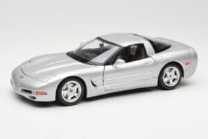 Chevrolet Corvette C5 Argent Bburago 1:18 3056 Métal Moulé