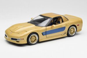 Chevrolet Corvette C5 Guldstrand Signature Edition Or Maisto 1:18 31657 Métal Moulé
