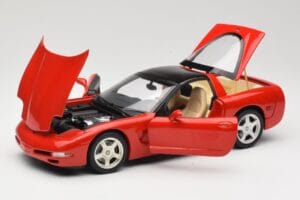 Chevrolet Corvette C5 Targa Rouge UT Models 1:18 21001 Métal Moulé — image 2 sur 8