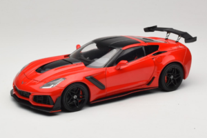 Chevrolet Corvette C7 ZR1 Torch Red IXO 1:18 18RDC243-FO Métal Moulé