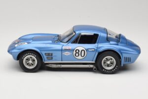 Chevrolet Corvette Grand Sport GT #80 R. Penske Chevrolet Nassau Speed Week 1963 Exoto 1:18 RLG18022 Métal Moulé — image 4 sur 8