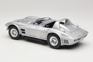 Chevrolet Corvette Grand Sport Argent Fast & Furious Greenlight 1:18 12842 Métal Moulé — image 5 sur 6