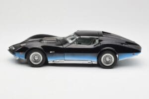 Chevrolet Corvette Manta Ray Bleu AUTOart 1:18 71041 Métal Moulé — image 4 sur 8