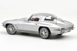 Chevrolet Corvette C2 Sting Ray Sebring Silver Norev 1:18 189052 Métal Moulé — image 2 sur 2