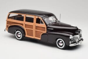 Chevrolet Fleetmaster Woody Noir & Wood Panels Maisto 1:18 43697545B Métal Moulé — image 6 sur 8