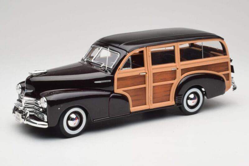 Chevrolet Fleetmaster Woody Noir & Wood Panels Maisto 1:18 43697545B Métal Moulé