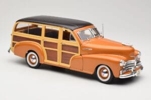 Chevrolet Fleetmaster Woody Or Maisto 1:18 56042 Métal Moulé — image 6 sur 8