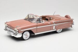 Chevrolet Impala Cabriolet Marron Motormax 1:18 73112 Métal Moulé