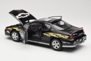 Chevrolet Monte Carlo SS Official Pace Car 2000 Sun Star 1:18 1988 Métal Moulé — image 5 sur 8