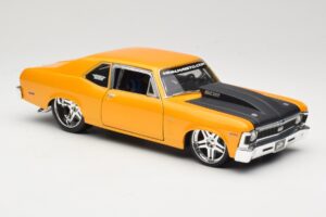 Chevrolet Nova SS Or Maisto 1:18 31083 Métal Moulé — image 6 sur 8