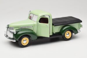 Chevrolet Pickup Vert Solido 1:18 8063 Métal Moulé — image 2 sur 8