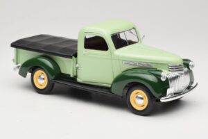 Chevrolet Pickup Vert Solido 1:18 8063 Métal Moulé — image 6 sur 8