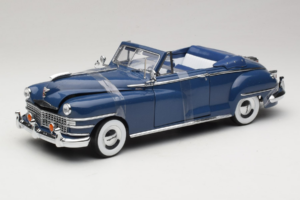 Chrysler New Yorker Bleu Signature Models 1:18 CT-68629 Métal Moulé