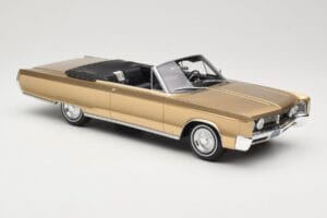 Chrysler Newport Cabriolet Gold Metallic BoS Models 1:18 BOS273 Résine — image 4 sur 6