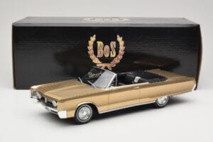 Chrysler Newport Cabriolet Gold Metallic BoS Models 1:18 BOS273 Résine — image 6 sur 6