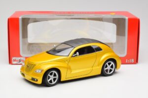 Chrysler Pronto Cruizer Or Maisto 1:18 37800 Métal Moulé — image 8 sur 8
