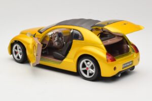 Chrysler Pronto Cruizer Or Maisto 1:18 50338 Métal Moulé — image 5 sur 8
