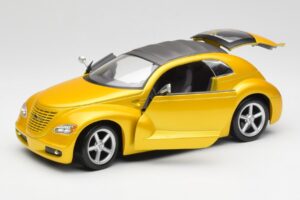 Chrysler Pronto Cruizer Or Maisto 1:18 37800 Métal Moulé — image 2 sur 8
