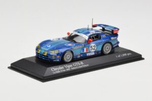 Chrysler Viper GTS-R #52 S. Belloc / F. Cochet / T. Treluyer 24 Hours of Le Mans 2002 Minichamps 1:43 499921452 Métal Moulé — image 2 sur 4