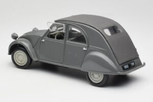 Citroen 2CV A Gris Tchibo 1:18 49418 Métal Moulé — image 7 sur 8
