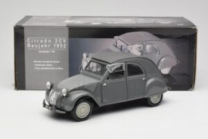 Citroen 2CV A Gris Tchibo 1:18 49418 Métal Moulé — image 8 sur 8
