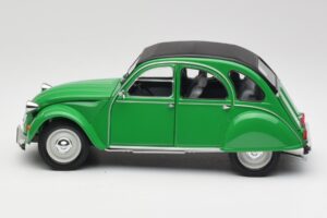 Citroen 2CV Bamboo Vert Minichamps 1:18 150111502 Métal Moulé — image 4 sur 8