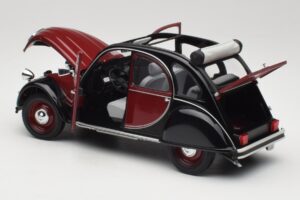 Citroën 2CV Charleston Rouge Minichamps 1:18 150111501 Métal Moulé — image 5 sur 8