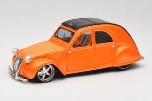 Citroen 2CV Orange Maisto 1:18 31321 Métal Moulé