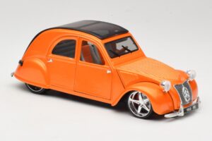 Citroen 2CV Orange Maisto 1:18 31321 Métal Moulé — image 6 sur 8