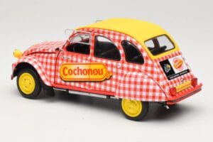 Citroen 2CV6 Cochonou Solido 1:18 S1850021 Métal Moulé — image 7 sur 8