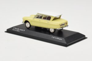 Citroen Ami 6 Jaune Blanc Minichamps 1:43 400111661 Métal Moulé — image 3 sur 4