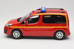 Citroen Berlingo II Pompiers Rouge Norev 1:18 181641 Métal Moulé — image 3 sur 6