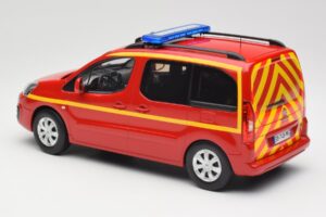 Citroen Berlingo II Pompiers Rouge Norev 1:18 181641 Métal Moulé — image 5 sur 6