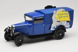Citroen C4 F Pas de Pneus Trop Petit Bleu Solido 1:18 151235-00 Métal Moulé