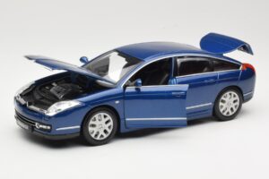 Citroen C6 Bleu Bburago 1:18 18-12073 Métal Moulé — image 2 sur 8