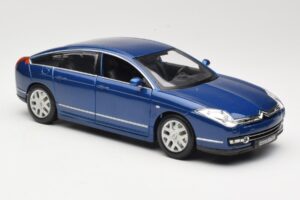 Citroen C6 Bleu Bburago 1:18 18-12073 Métal Moulé — image 6 sur 8