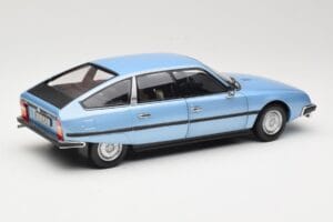 Citroen CX 2400 GTi Regate Blue Norev 1:18 181521 Métal Moulé — image 3 sur 8